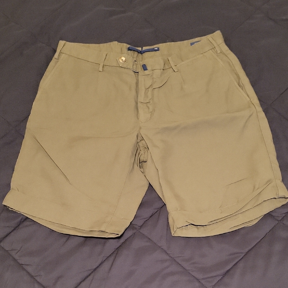 Classic Olive Flat Front Men's Shorts